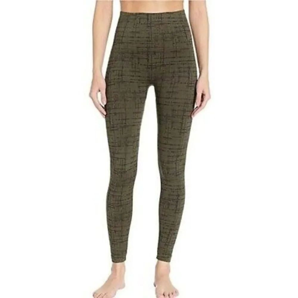 NWT SPANX Look At Me Now Seamless Leggings XS